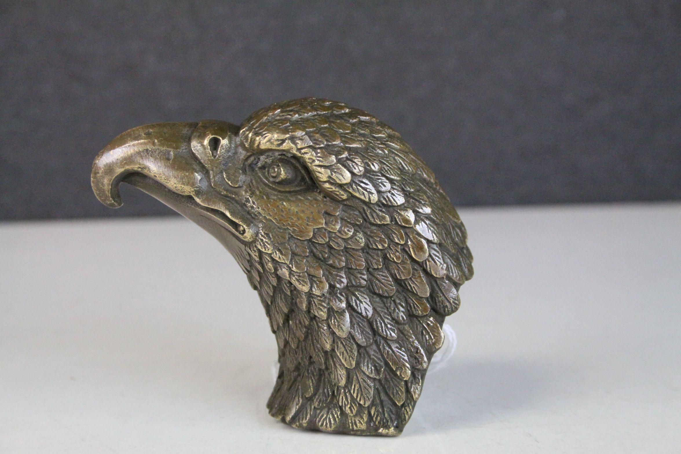 Bronze brass eagle paper weight - Image 2 of 3