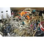 Box of assorted fashion jewellery