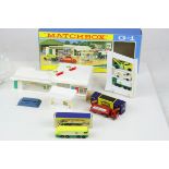 Boxed Matchbox Lesney G1 Service Station set with BP diecast models, with 2 x BP models, original