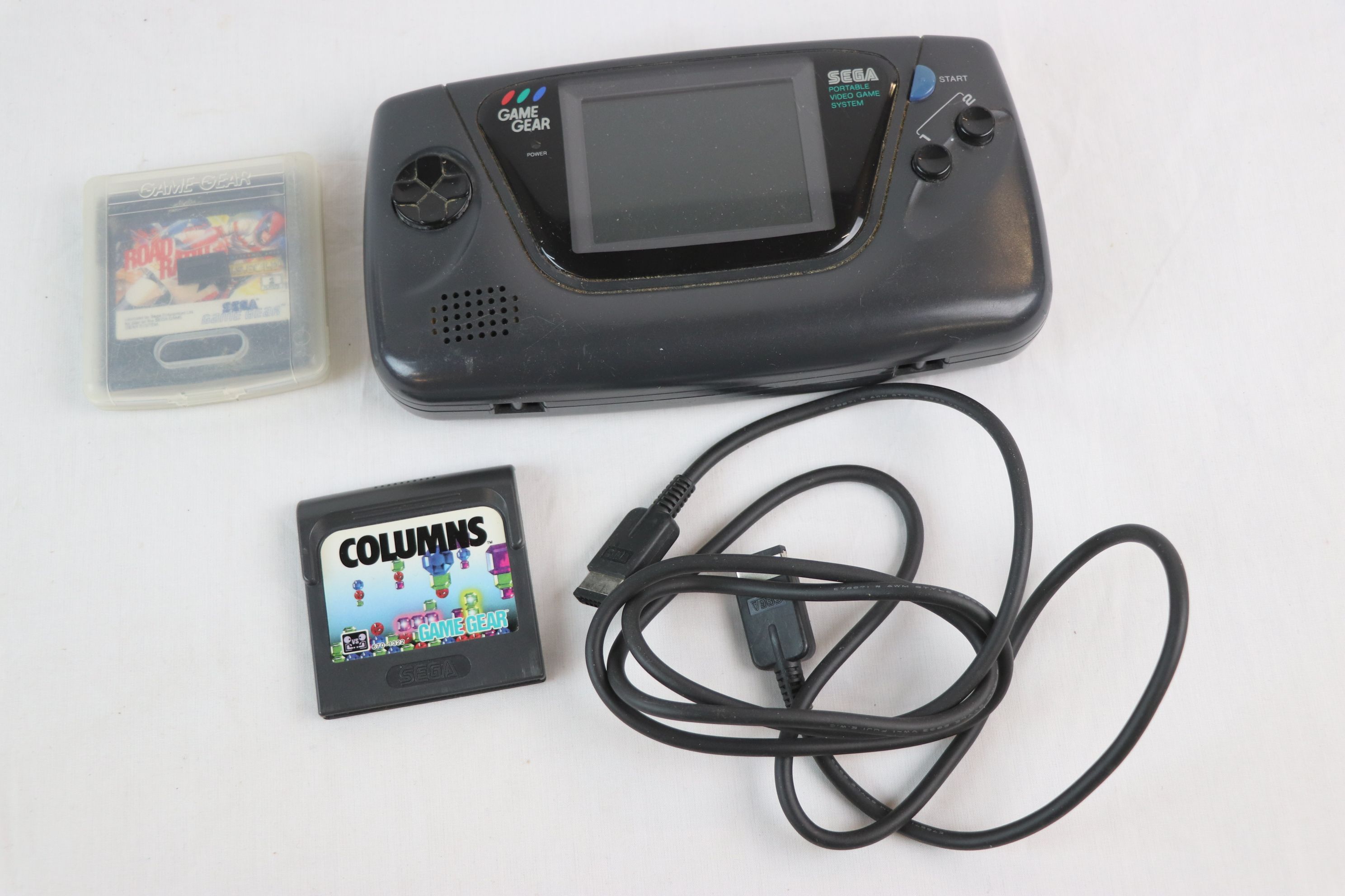 Sega Game Gear console with 2 x game cartridges to include Columbus and cased Road Rash - Image 2 of 6