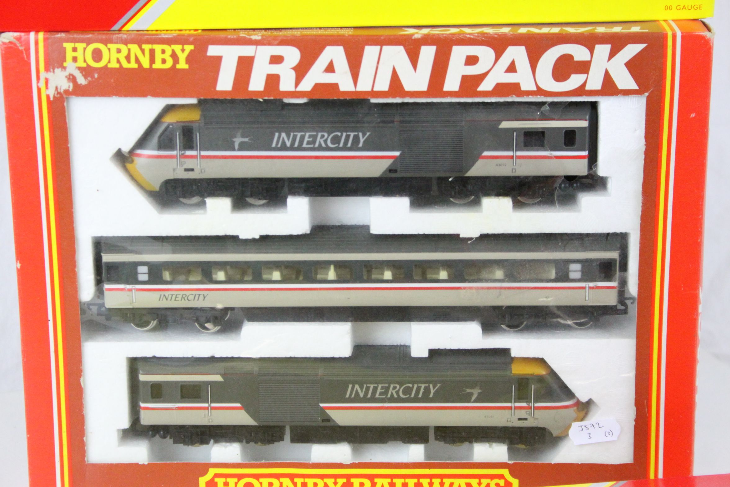 Boxed Hornby OO gauge R397 BR Inter City 125 High Speed Train Pack (split to box window) plus - Image 3 of 4