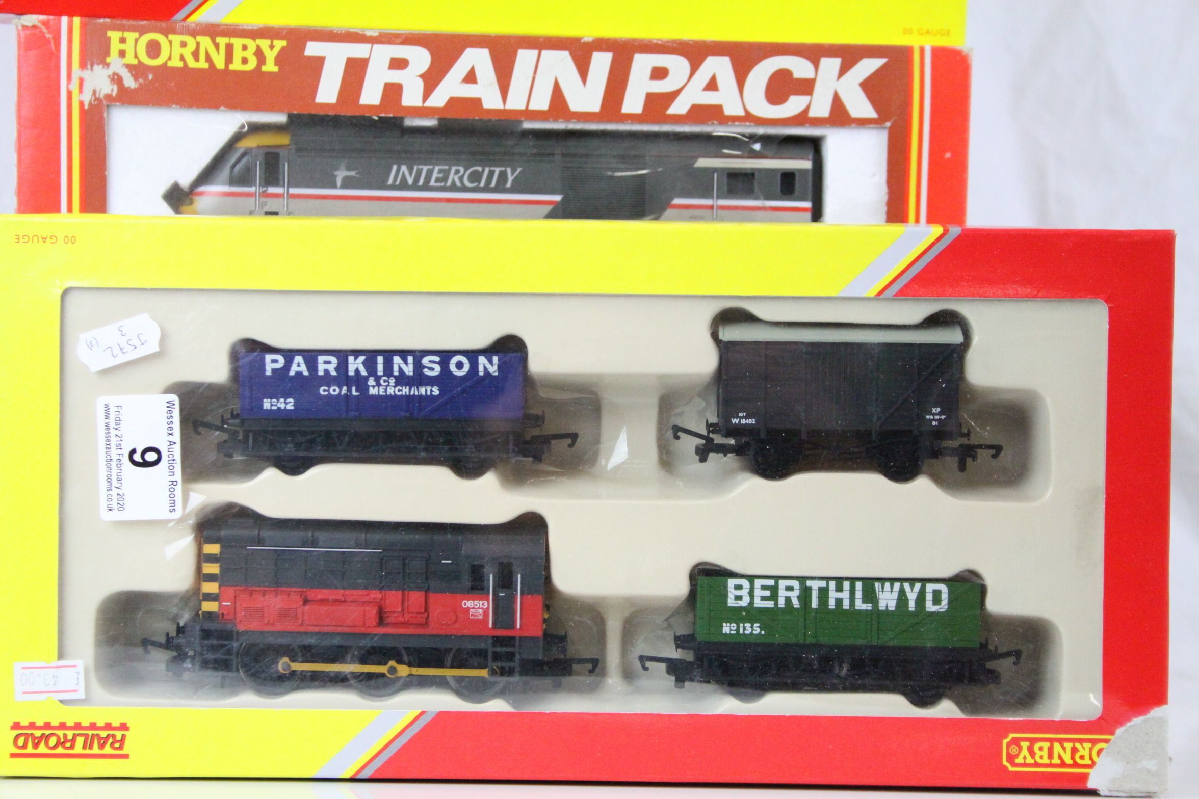 Boxed Hornby OO gauge R397 BR Inter City 125 High Speed Train Pack (split to box window) plus - Image 4 of 4