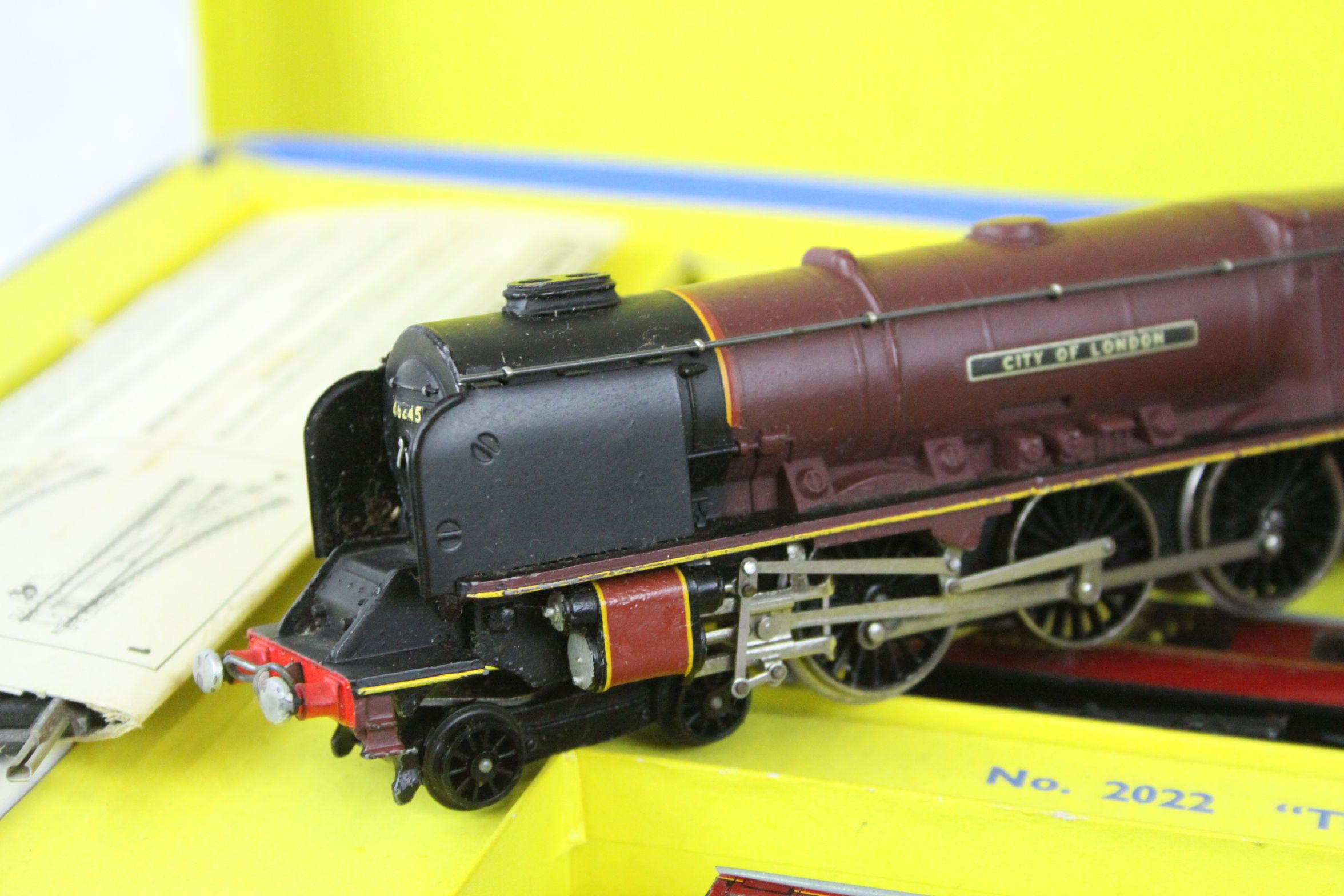 Boxed Hornby Dublo 2022 The Caledonian Passenger Train Set with City of London locomotive and 2 - Image 2 of 7