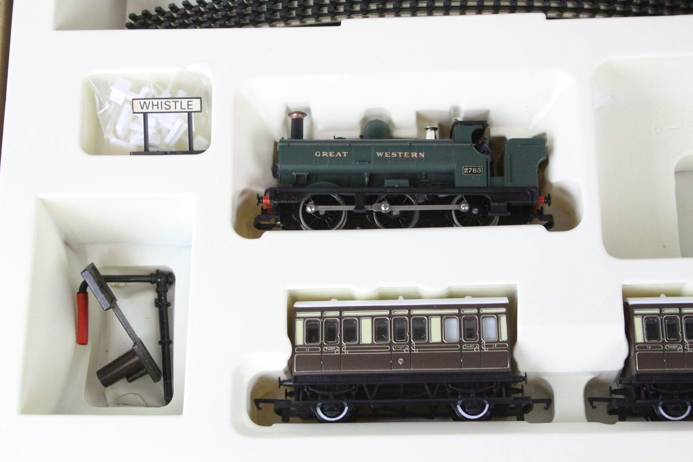 Boxed Hornby OO gauge R694 GWR Mixed Traffic train set with locomotive and 5 x items of rolling - Image 3 of 5