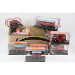 12 boxed Oxford Chipperfields Circus diecast models to include Lion Trailer, Elephant Trailer,
