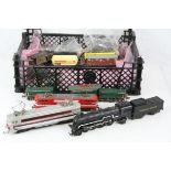 Group of HO / OO gauge model railway to include 3 x locomotives (Triang 2-6-2 Canadian Pacific &