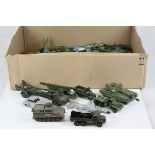 32 Military diecast models mainly circa 60s/70s to include Dinky, various models with play wear