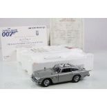 Boxed Danbury Mint The James Bond 007 Aston Martin DB5 in silver with certificate, diecast vg