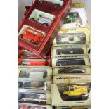 Quantity of boxed Matchbox Models of Yesteryear in cream and red boxes (approx 50)