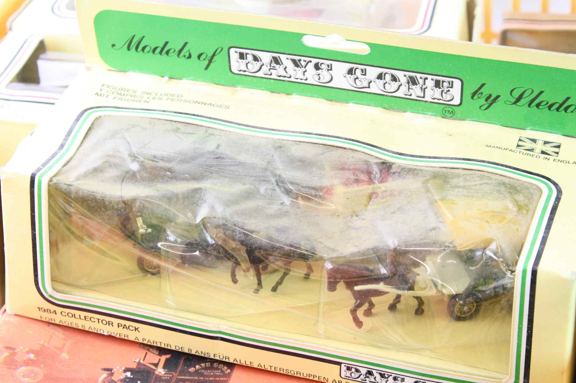 Quantity of boxed Lledo diecast models to include Days Gone, Special Edition DG6 YP, 1984 Collectors - Image 2 of 3