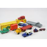 Two boxed Dinky Dublo diecast models to include 073 Land Rover and Horse Trailer (with horse) and