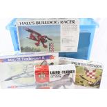 17 boxed model kits to include 3 x Lindberg featuring 1:72 438 Dornier, 1:32 70562 Laird Turner, 1: