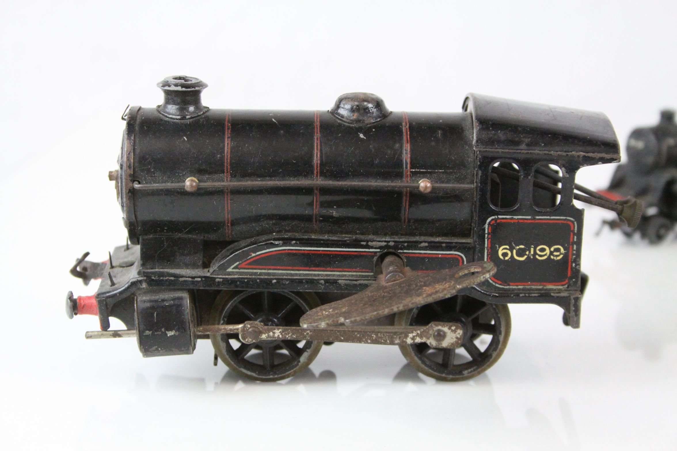 Six OO gauge locomotives to include Hornby R759 Hagley Hall, Triang R354 Lord of the Isles, Hornby - Image 6 of 8