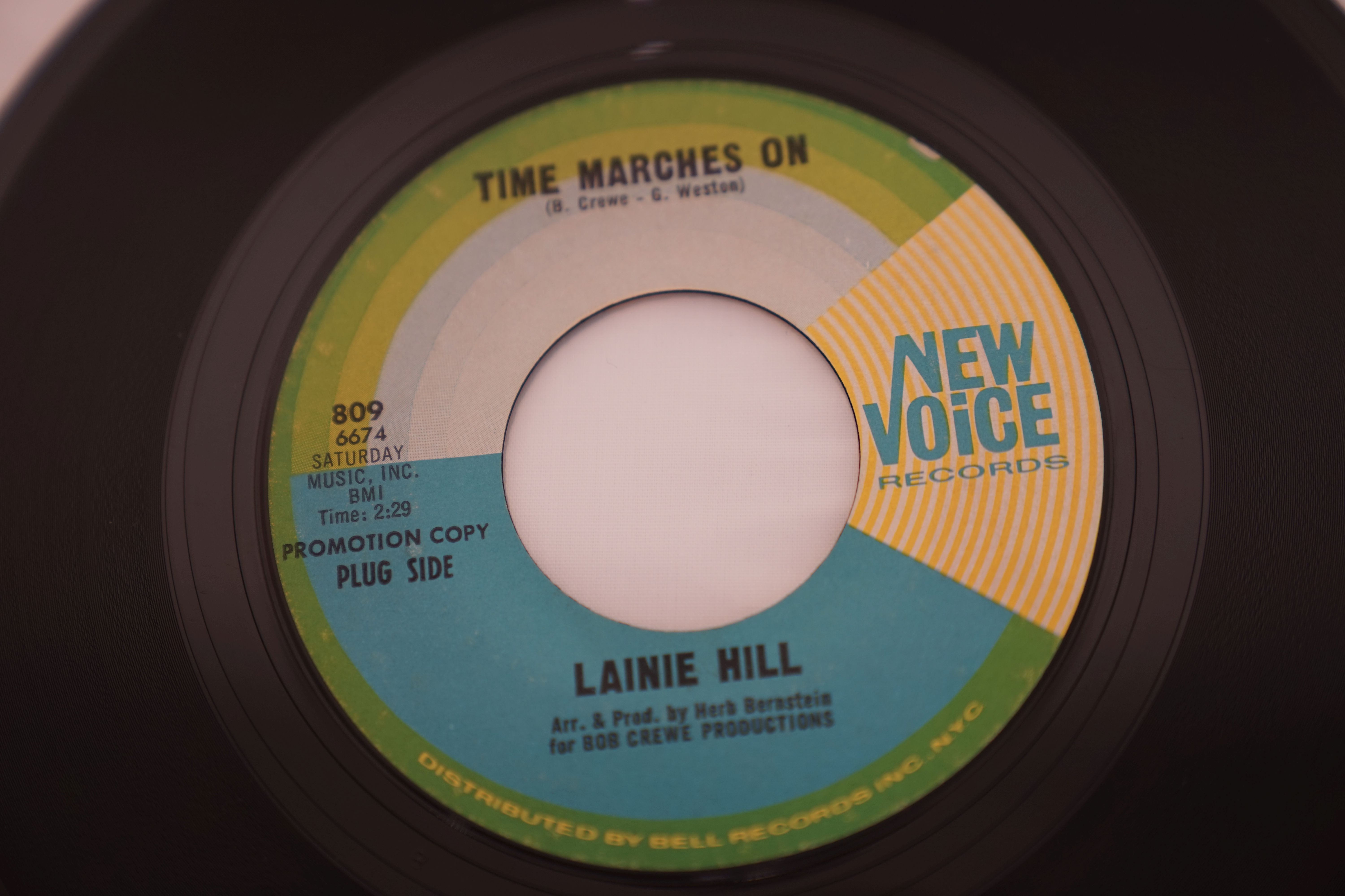 Vinyl - Lainie Hill - Time Marches On (New Voice Records 809 Promo) NM archive. Original US 1st - Image 5 of 5