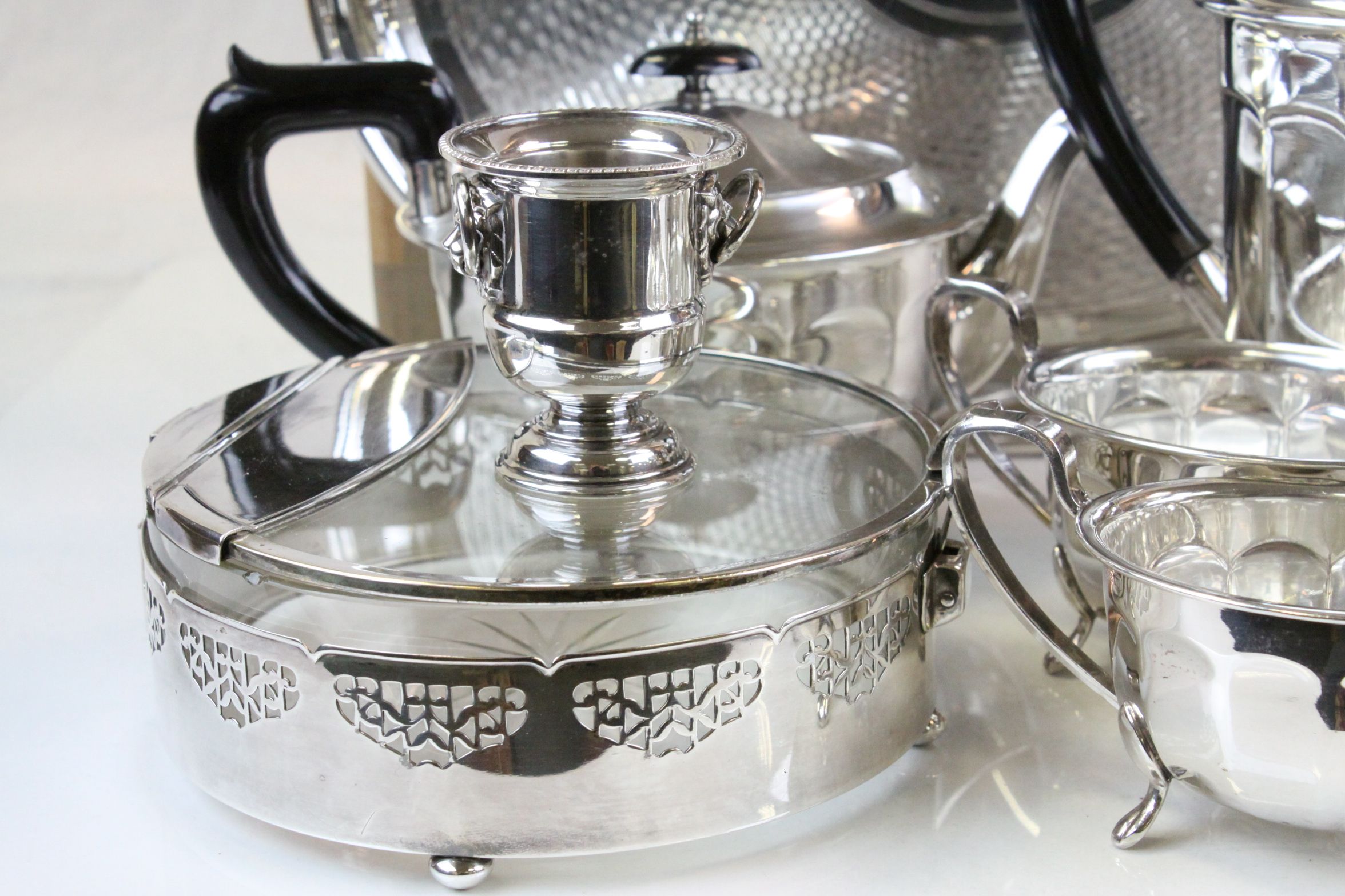 Box of mixed Silver plate to include a three piece Tea & Coffee service etc - Image 4 of 5
