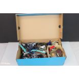 A box of mainly vintage costume jewellery to include necklaces, bracelets and brooches together with