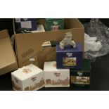 Group of approx 20 boxed Lilliput Lane houses