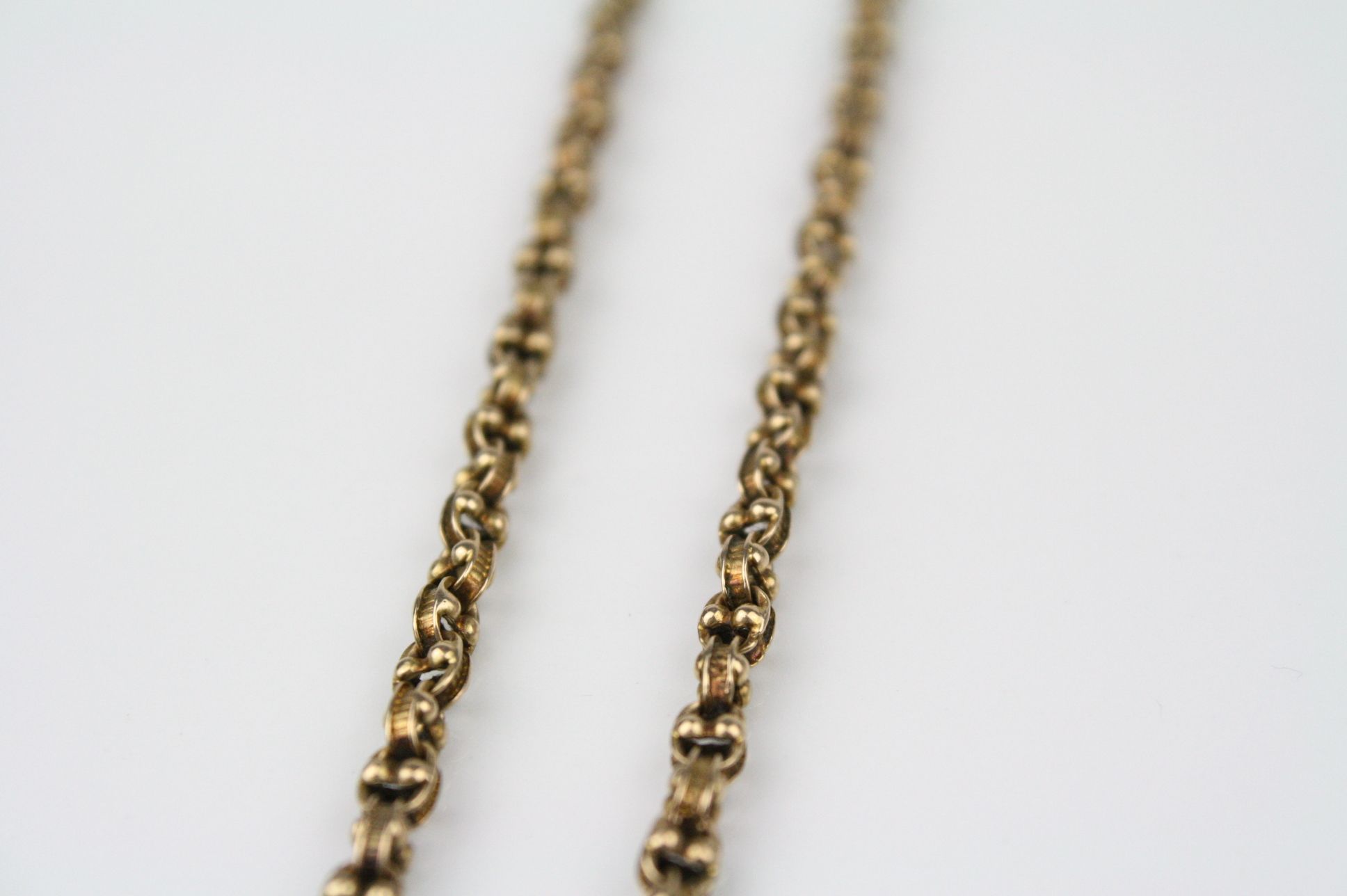 Victorian yellow metal fancy belcher link chain, missing clasp, length approximately 50cm - Image 3 of 4