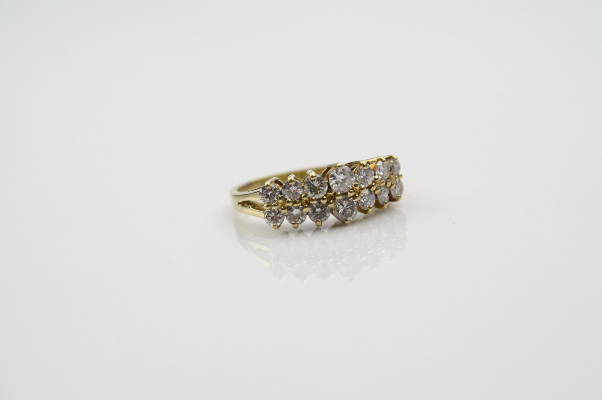 Diamond 18ct yellow gold ring, fourteen small round brilliant cut diamonds, total diamond weight