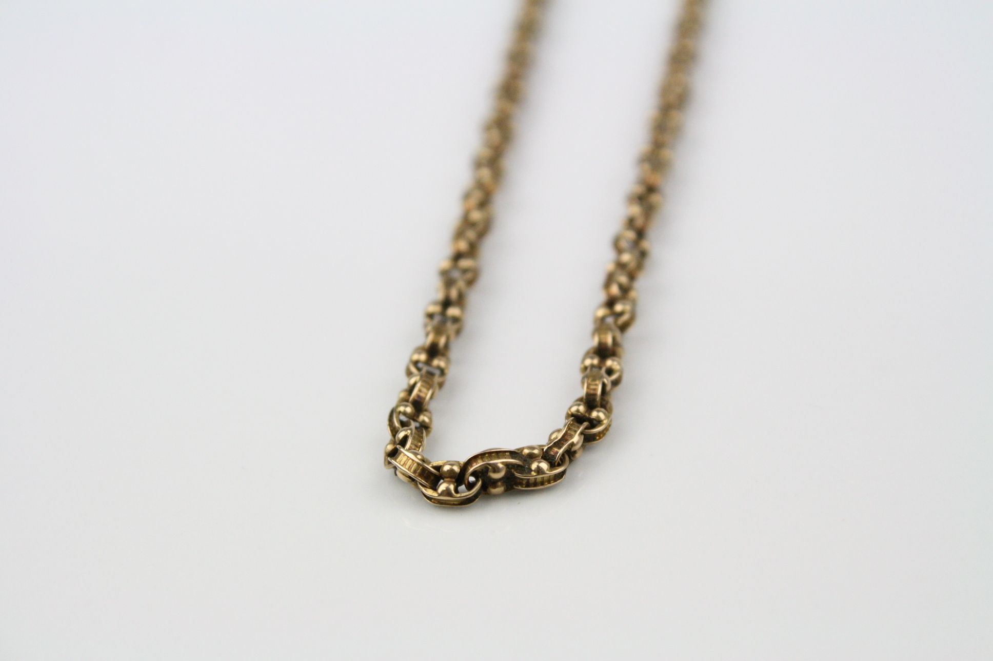 Victorian yellow metal fancy belcher link chain, missing clasp, length approximately 50cm - Image 2 of 4