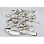 Five silver rattail pattern coffee spoons, makers Josiah Williams & Co, London 1939, length