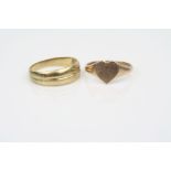 9ct yellow gold heart shaped signet ring, plain polished heart, ring size M together with a 9ct