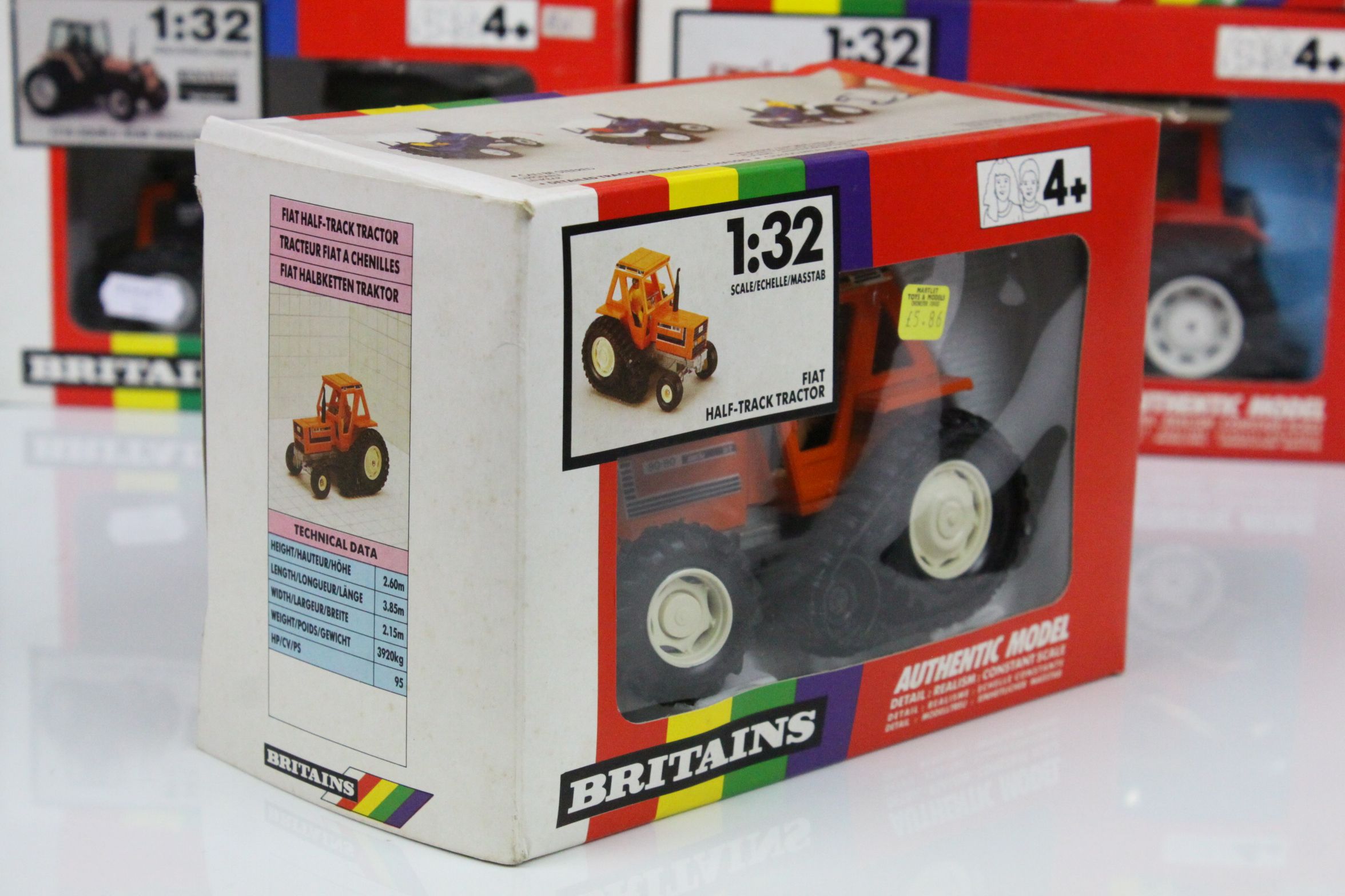 Eight boxed 1:32 Britains model tractors to include 9498 Renault TZ16 Double Rear Wheeled Tractor ( - Image 5 of 17