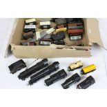 Five OO gauge Triang locomotives and 17 x items of rolling stock featuring Hornby & Triang