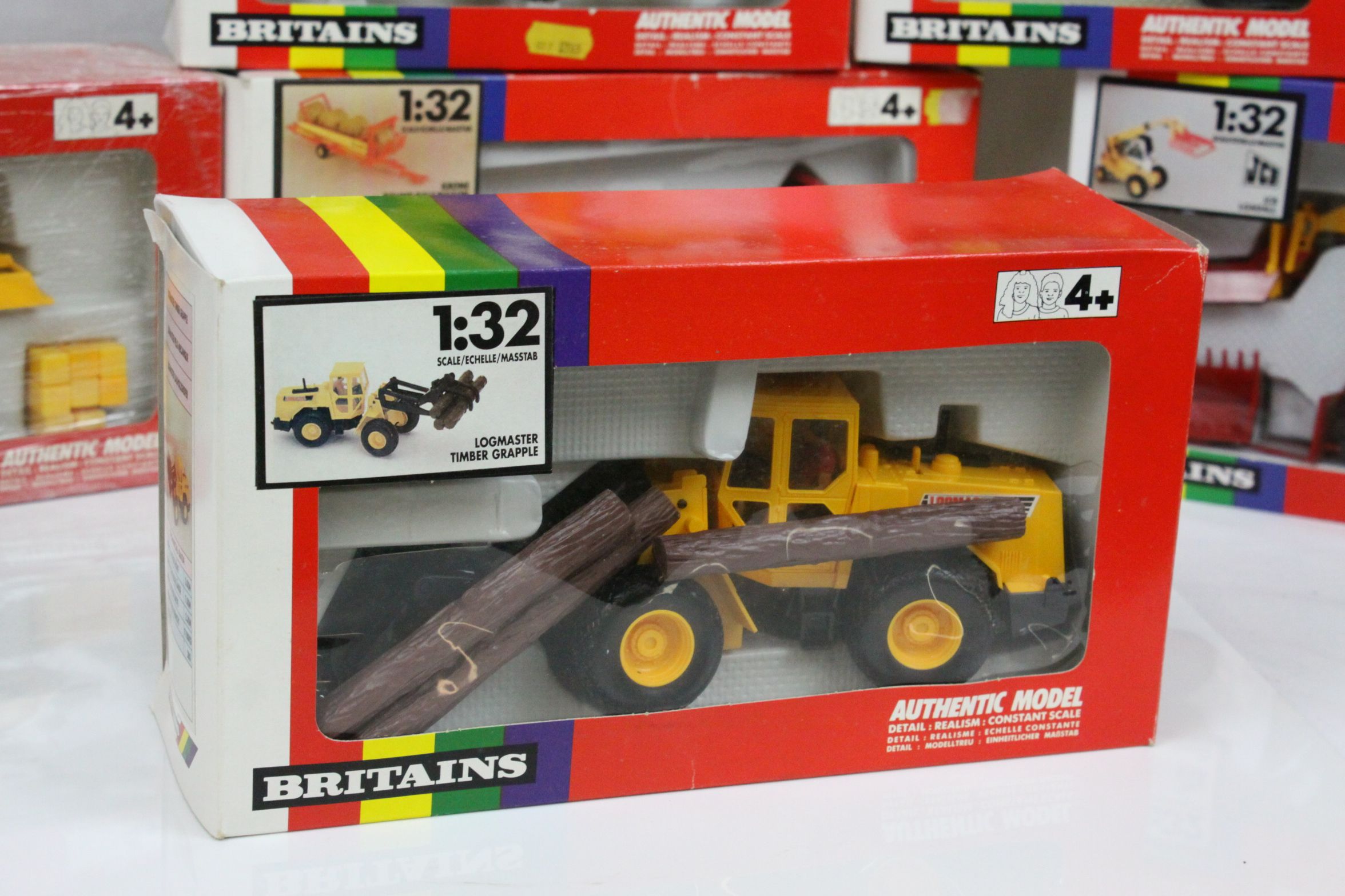 16 Boxed 1:32 Britains farming models to include 9566, 9559, 9539, 9548, 9547, 9574, 9509, 9519, - Image 15 of 27