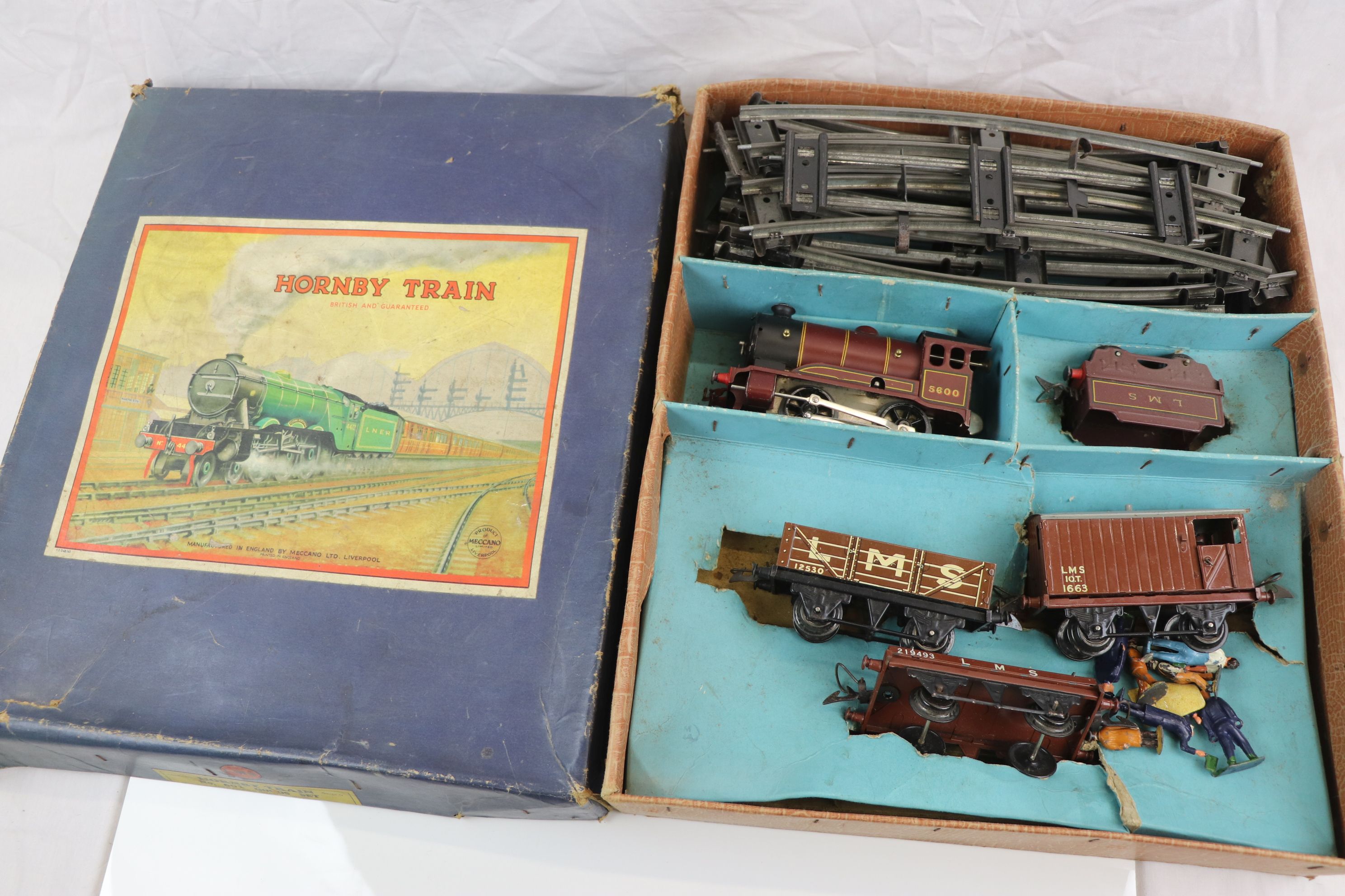 Boxed Hornby O gauge clockwork No 601 Goods Set with 0-4-0 LMS 5600 locomotive in maroon, track - Image 3 of 7