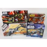 Star Wars - Five boxed Star Wars vehicle & accessory sets to include 3 x Hasbro featuring Arc-170