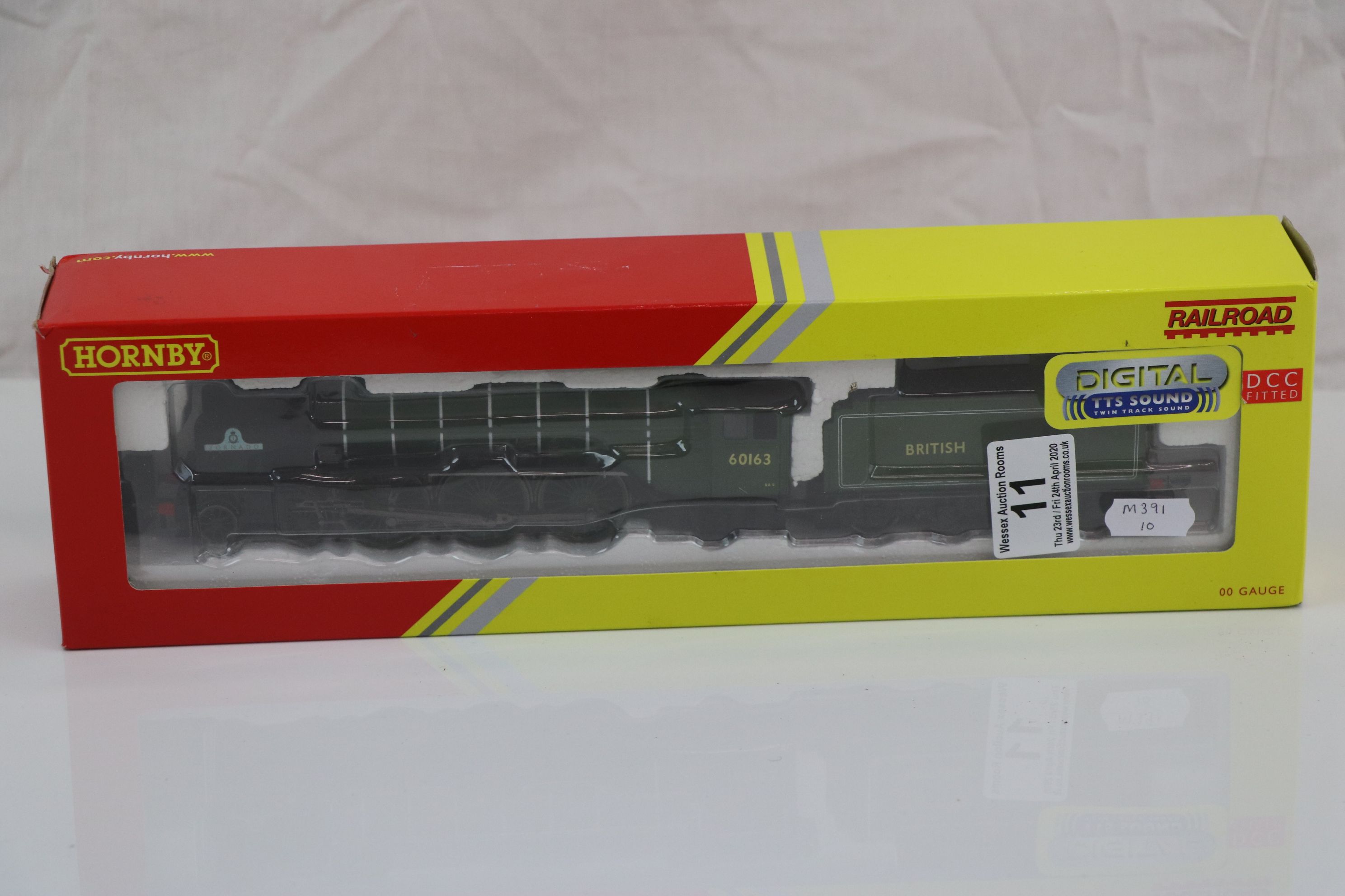 Boxed Hornby OO gauge DCC Fitted R3663TTS BR Peppercorn Class A1 Tornado No 60163 (with sound)