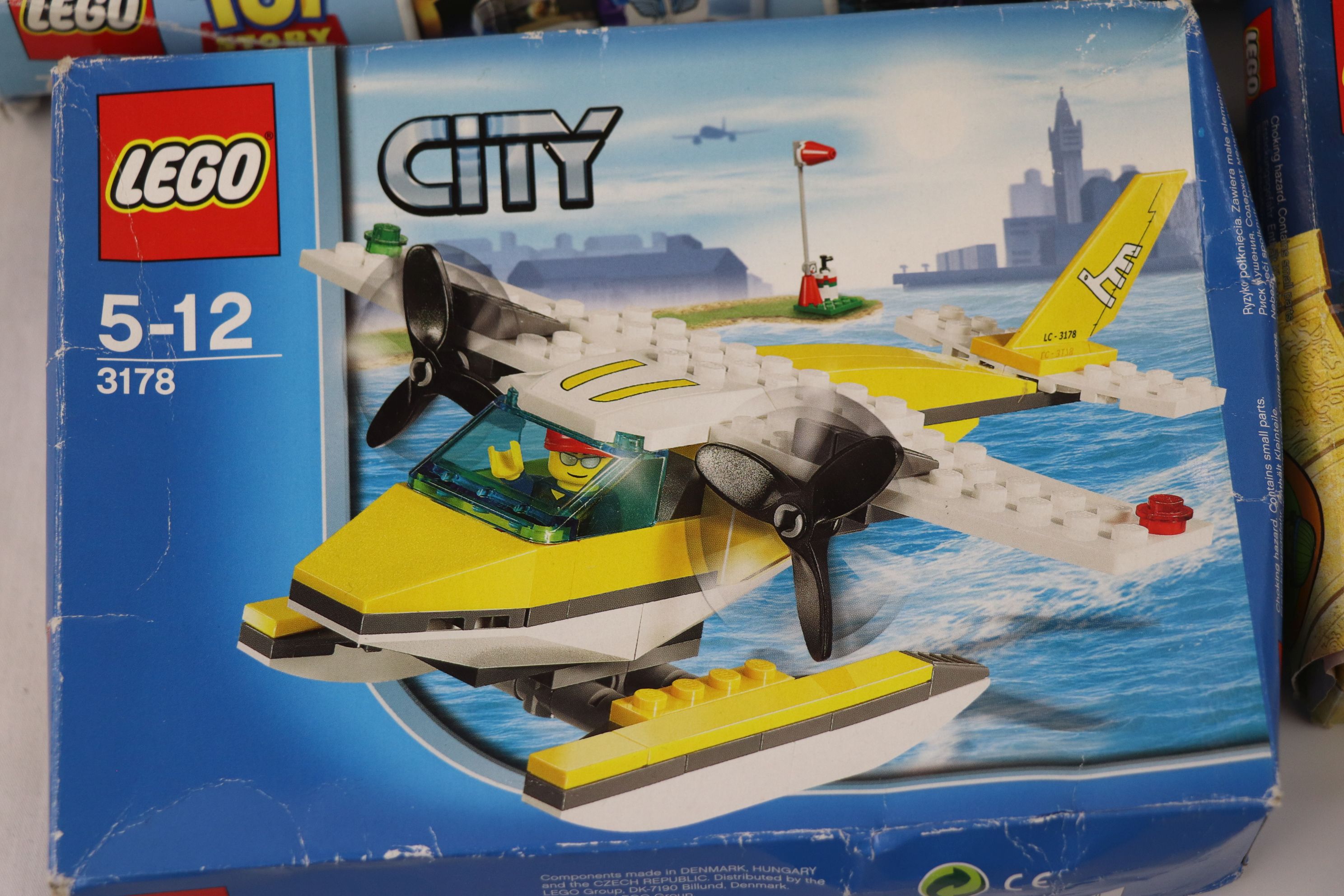 Seven boxed Lego sets to include Toy Story 7593, City x 4 (7248, 3365, 7634 & 3178), Atlantis 8056 - Image 5 of 8