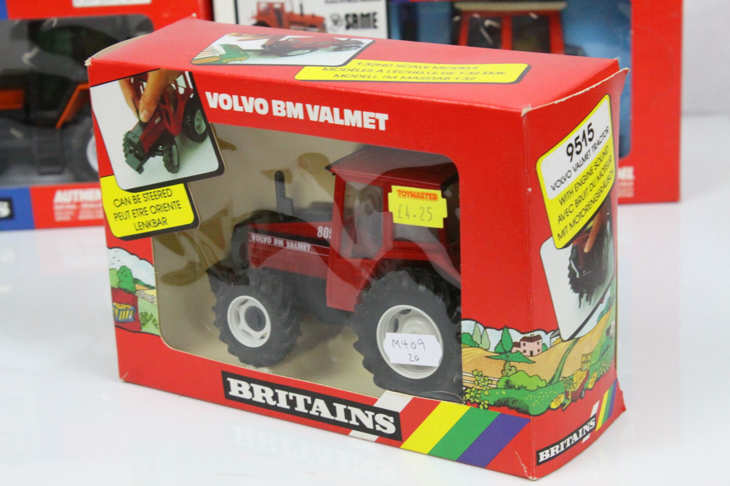 Eight boxed 1:32 Britains model tractors to include 9498 Renault TZ16 Double Rear Wheeled Tractor ( - Image 13 of 17