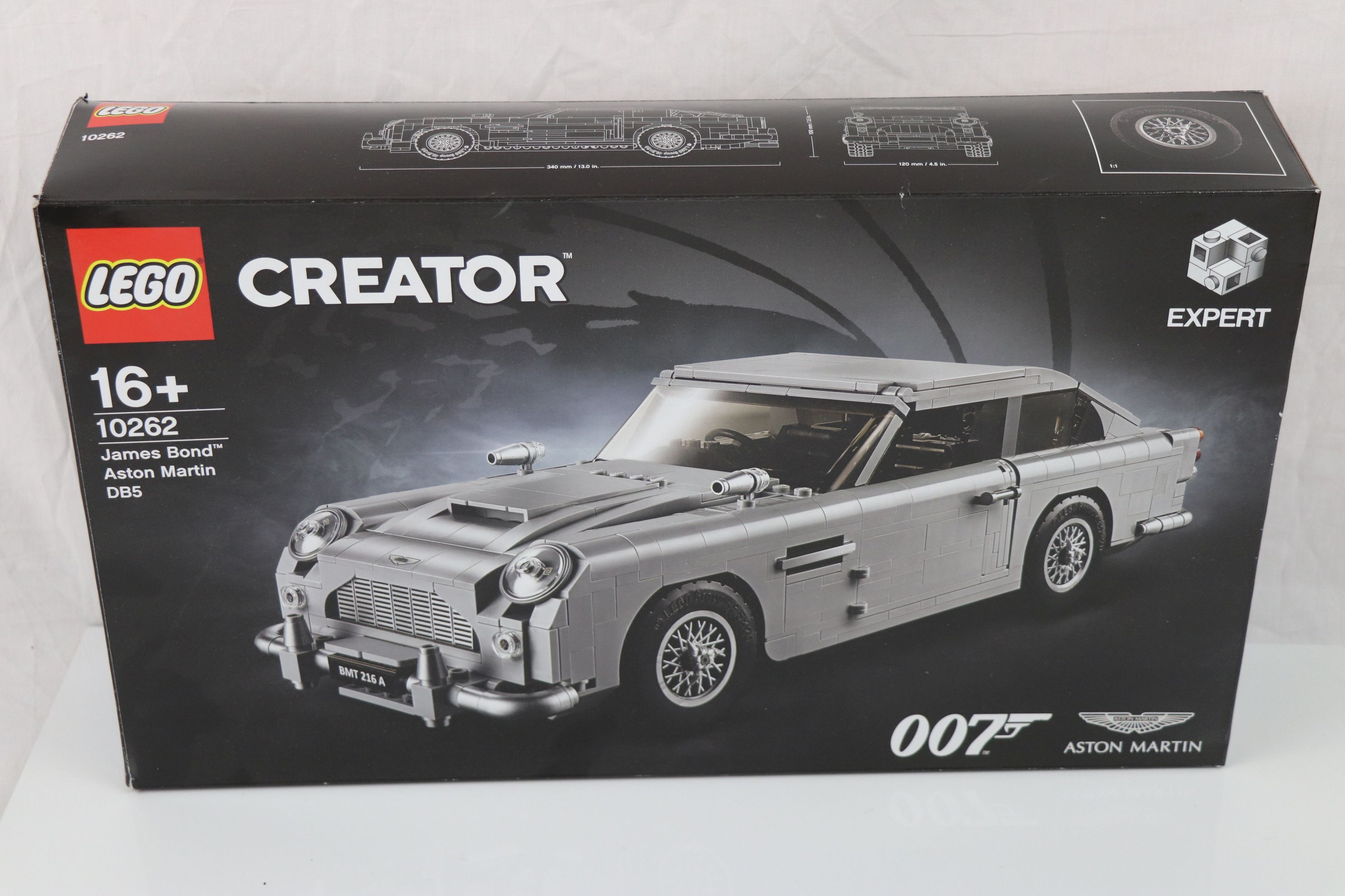 Lego - Boxed Lego Creator Expert 10262 James Bond 007 Aston Martin DB5 set, previously built, bricks