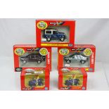 Five boxed Britains 1:32 diecast models to include 9507 Land Rover Defender, 09483 Freelander with