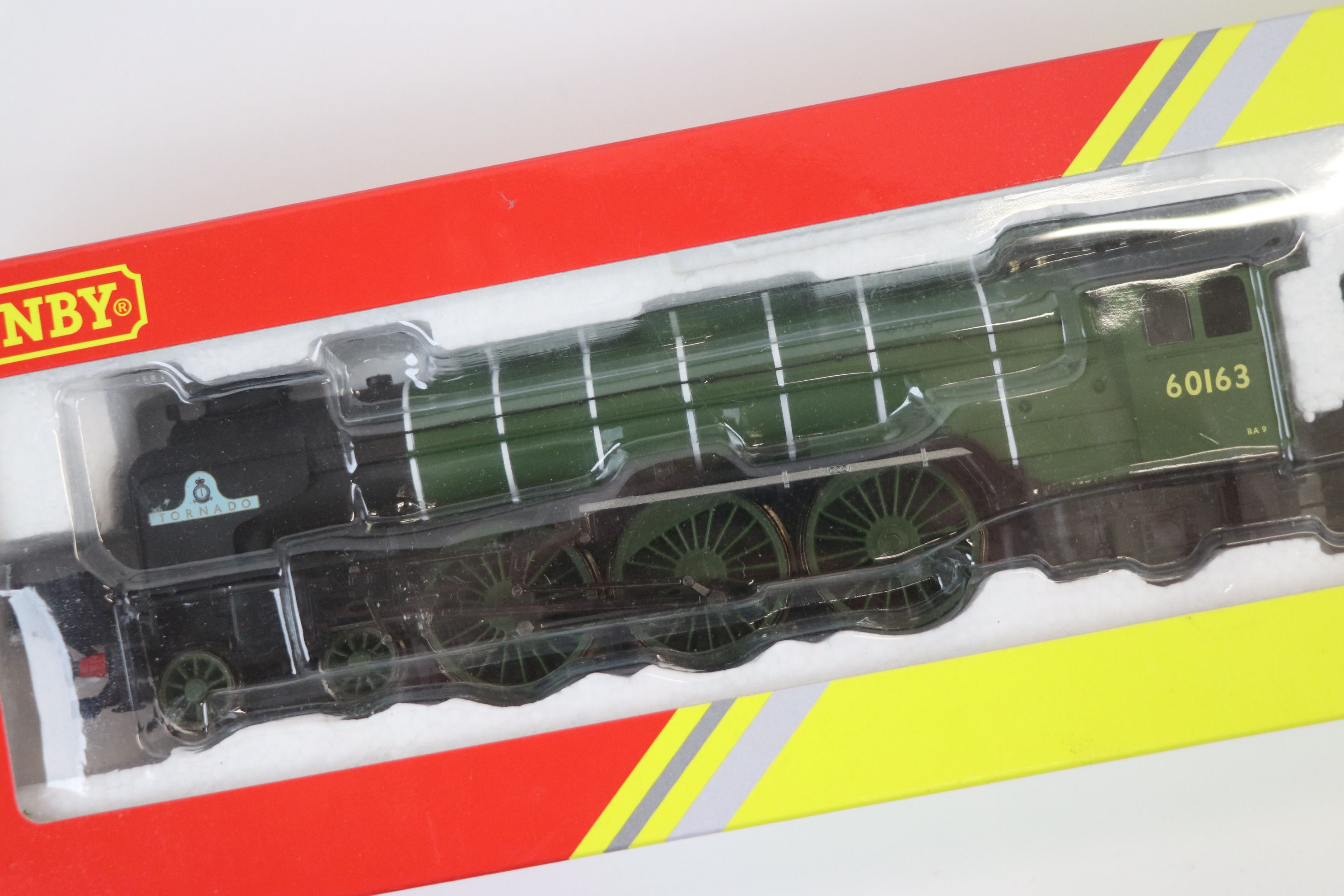 Boxed Hornby OO gauge DCC Fitted R3663TTS BR Peppercorn Class A1 Tornado No 60163 (with sound) - Image 4 of 6