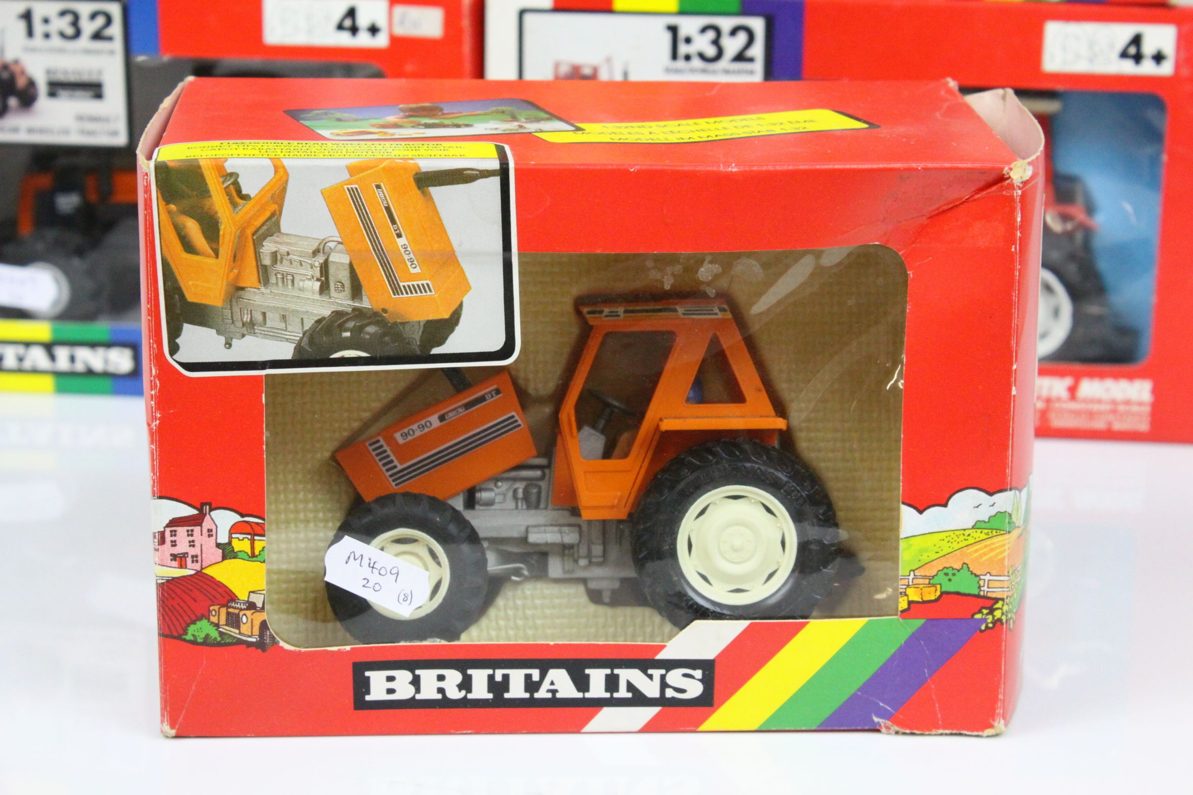 Eight boxed 1:32 Britains model tractors to include 9498 Renault TZ16 Double Rear Wheeled Tractor ( - Image 6 of 17