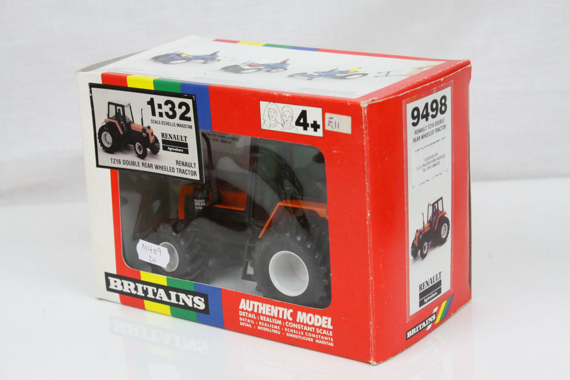 Eight boxed 1:32 Britains model tractors to include 9498 Renault TZ16 Double Rear Wheeled Tractor ( - Image 17 of 17