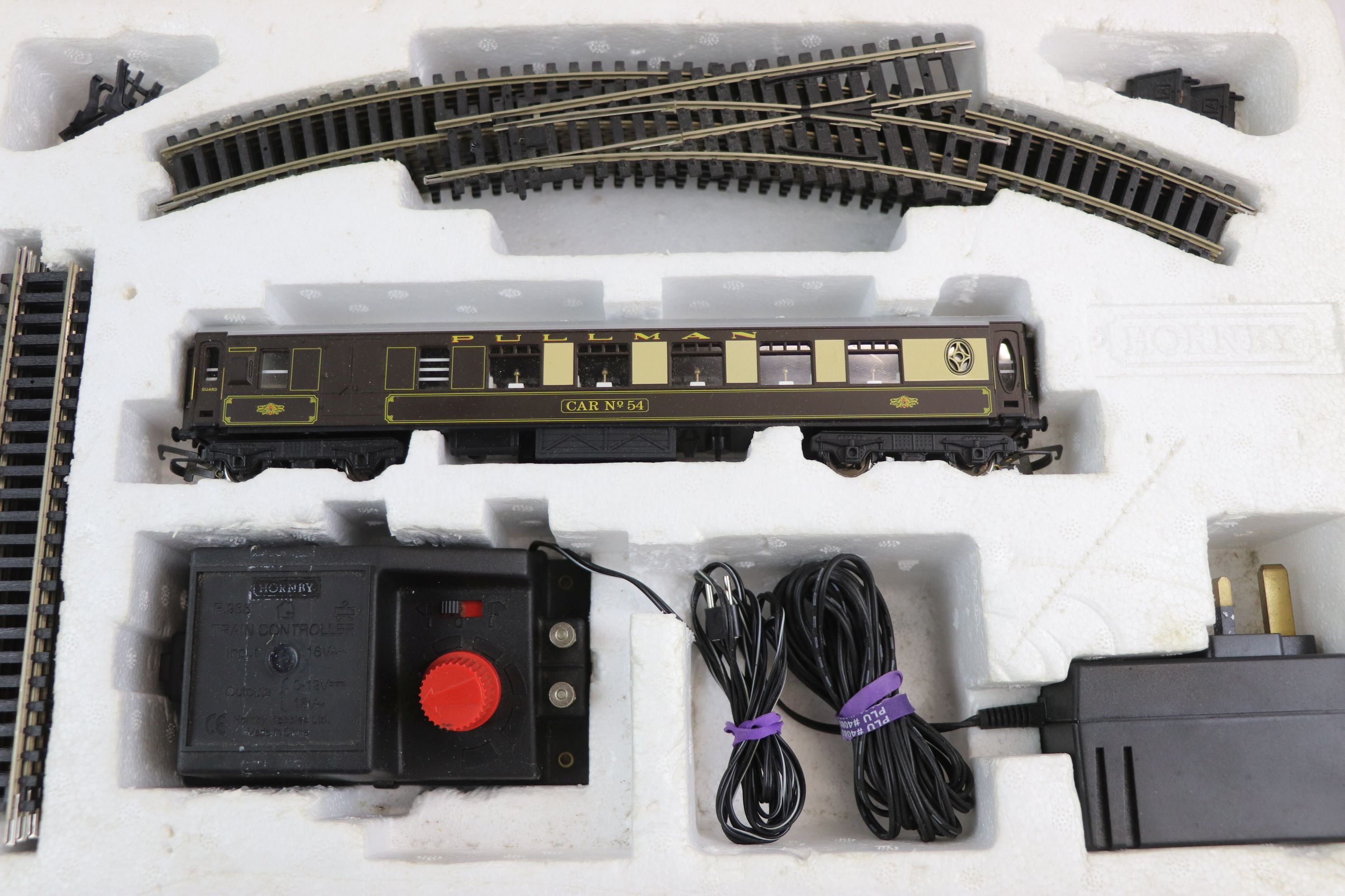Boxed Hornby OO gauge R1048 electric train set complete with locomotive and rolling stock, box tatty - Image 4 of 7