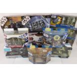 Star Wars - 12 boxed Hasbro Star Wars The Clone Wars vehicle and figure sets to include Republic