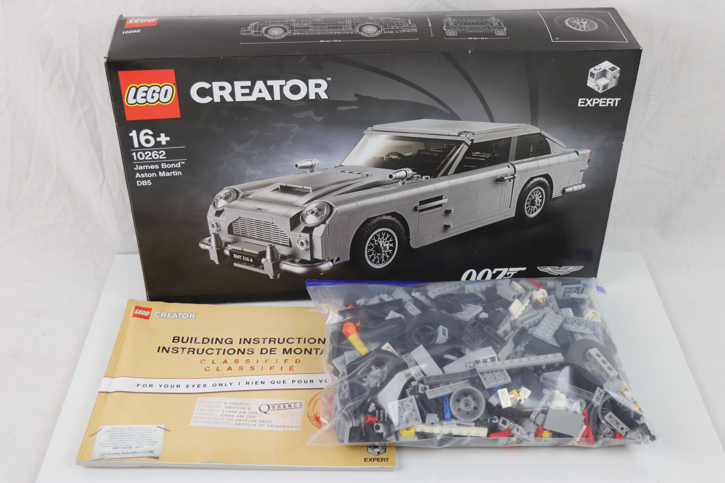 Lego - Boxed Lego Creator Expert 10262 James Bond 007 Aston Martin DB5 set, previously built, bricks - Image 4 of 11