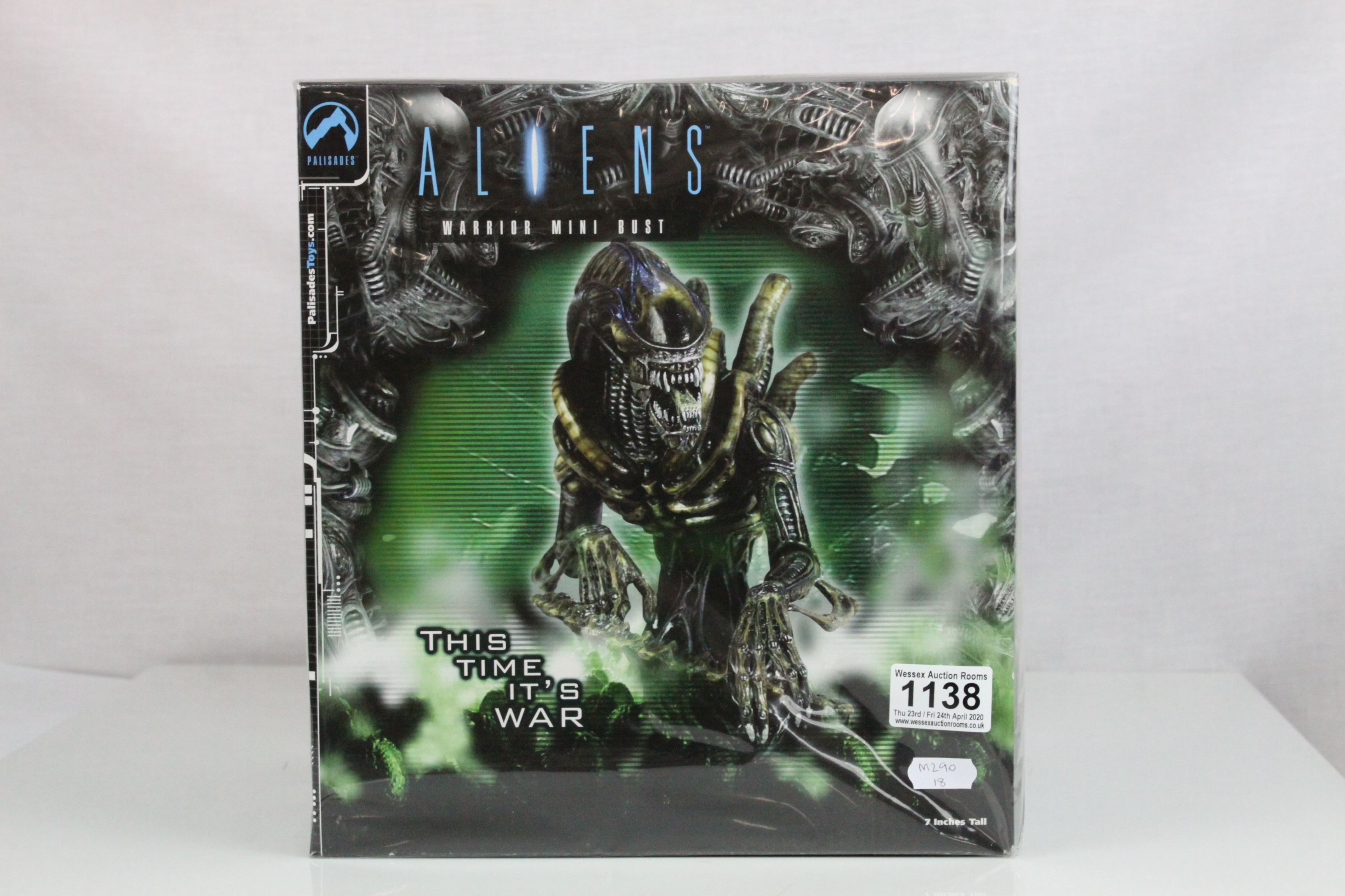 Two boxed Palisades Aliens busts to include Warrior Mini Bust and Queen Mini Resin Bust, both - Image 8 of 14