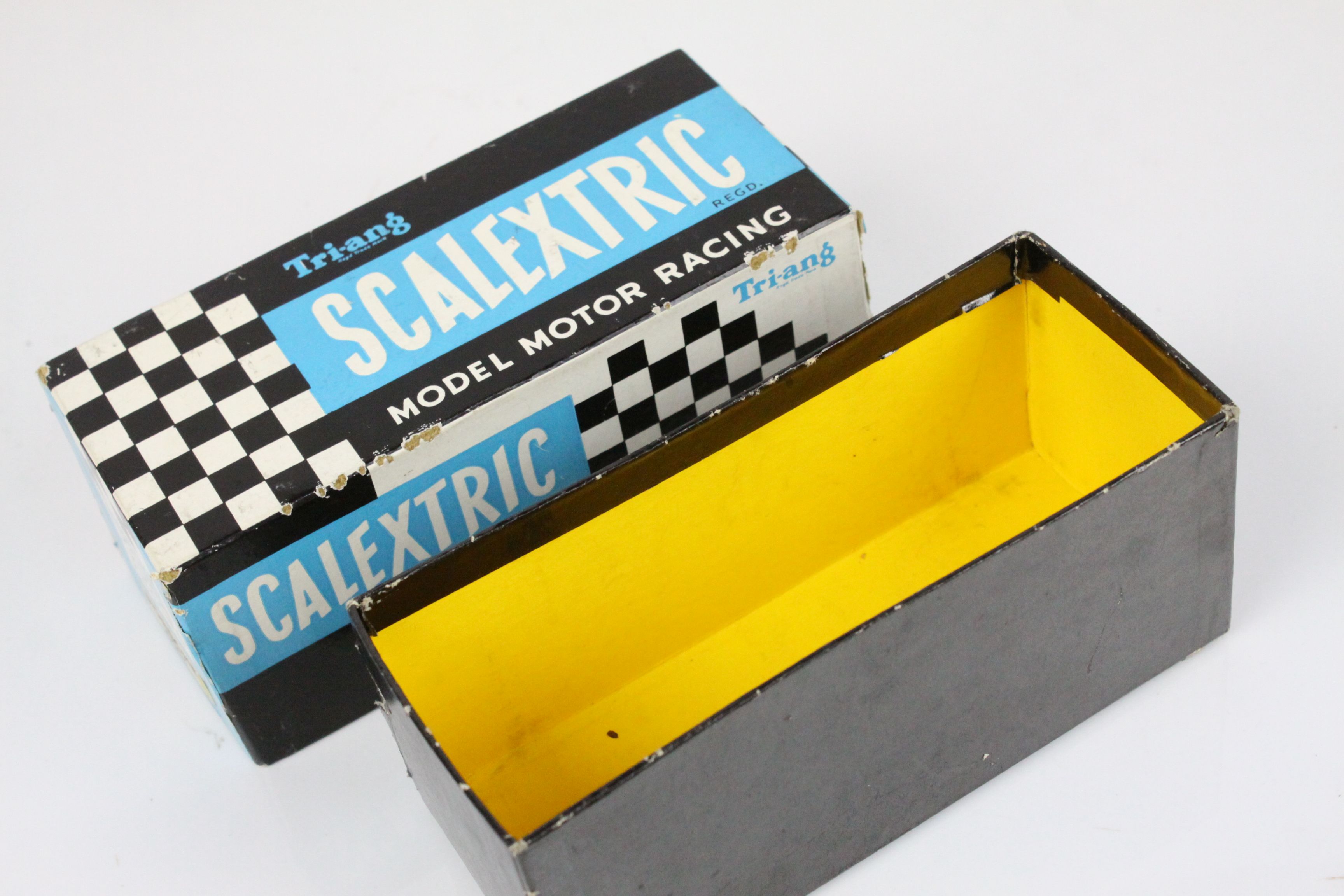 Boxed Triang Scalextric MM C61 Porsche slot car in yellow, driver with red helmet, race number 13, - Image 11 of 11