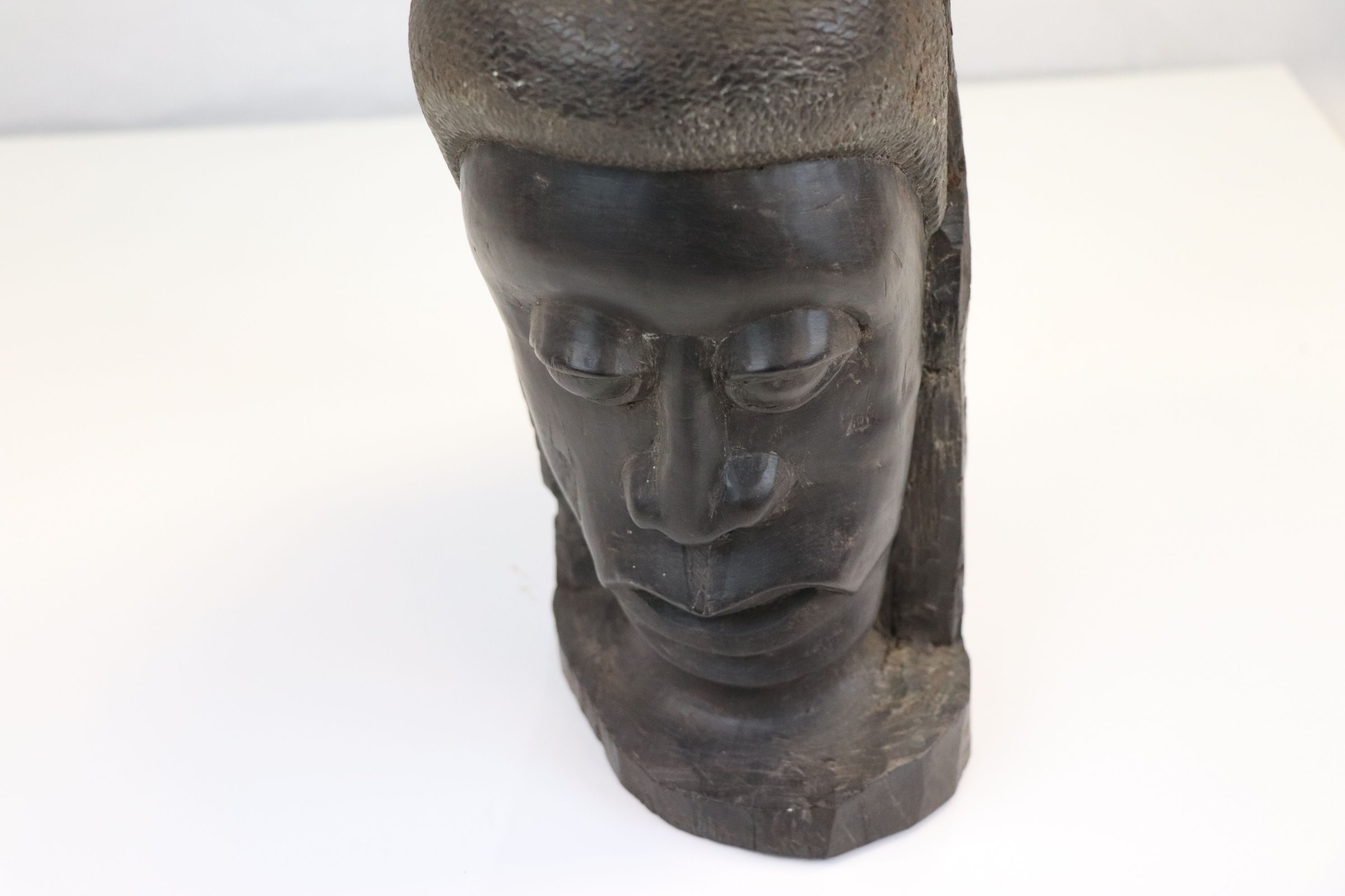 A tribal carved two-faced hardwood bust sculpture of African men - Image 4 of 4