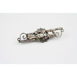 Early 20th century Silver hallmarked Brooch with floral spray design