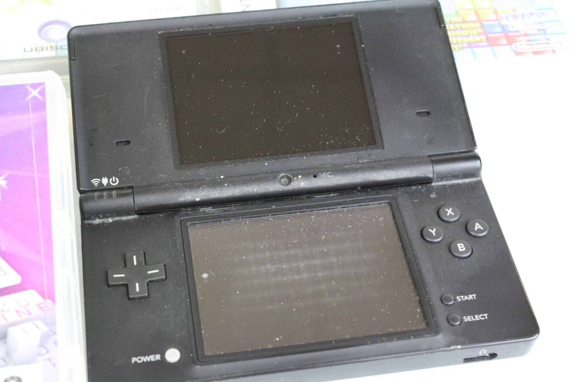 A Nintendo DS handheld games console together with a selection of games. - Image 5 of 6