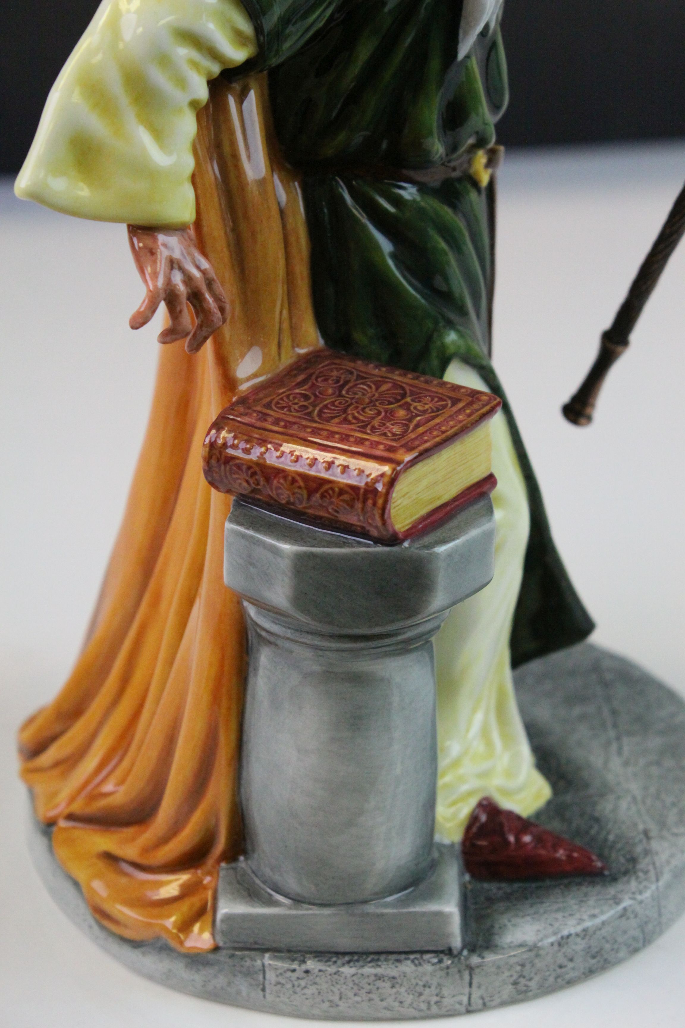 Royal Doulton figure of Merlin numbered HN4540 ltd edn number 20 of 950 - Image 4 of 6