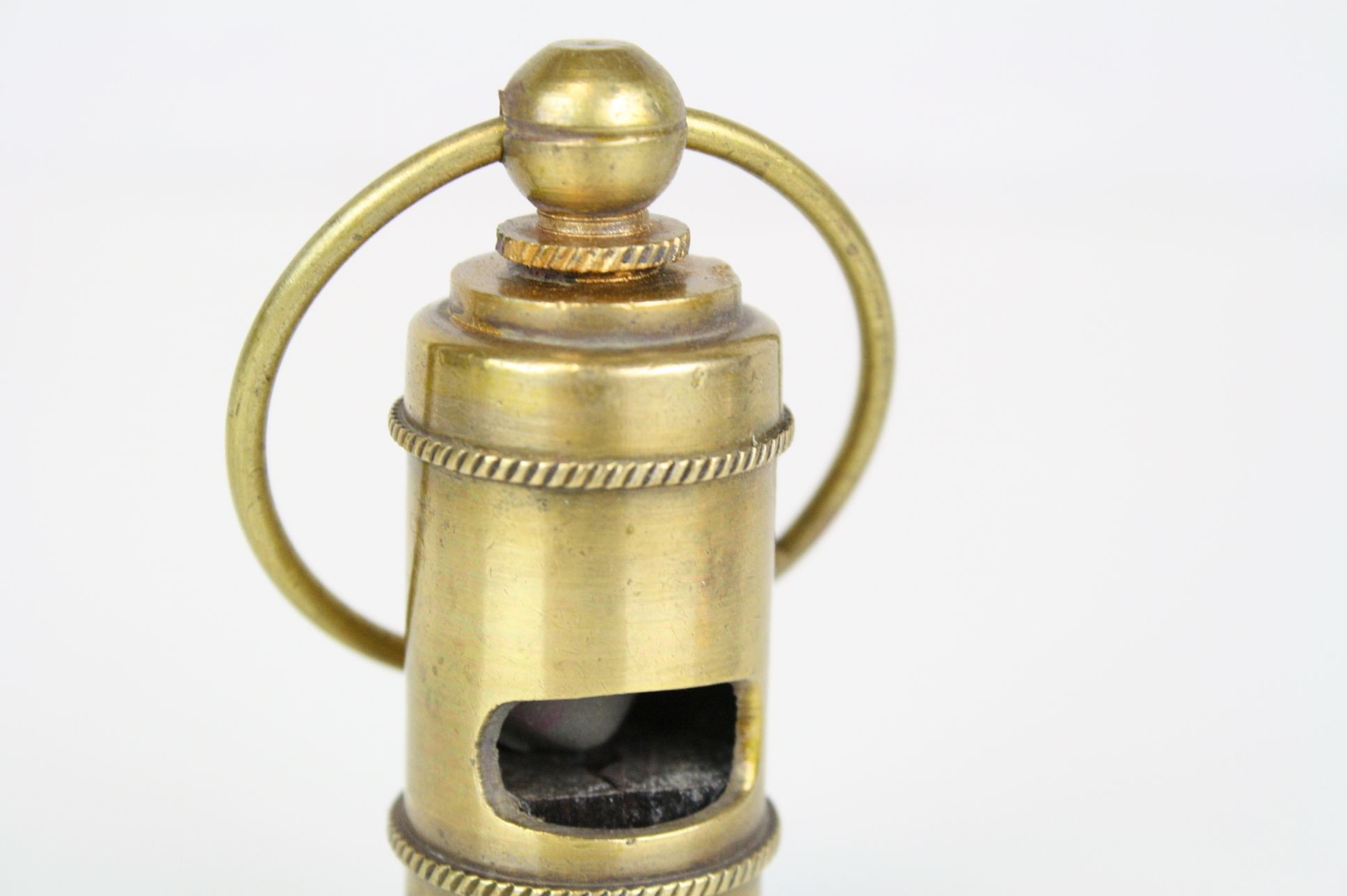 Brass cased whistle stamped Titanic - Image 3 of 4