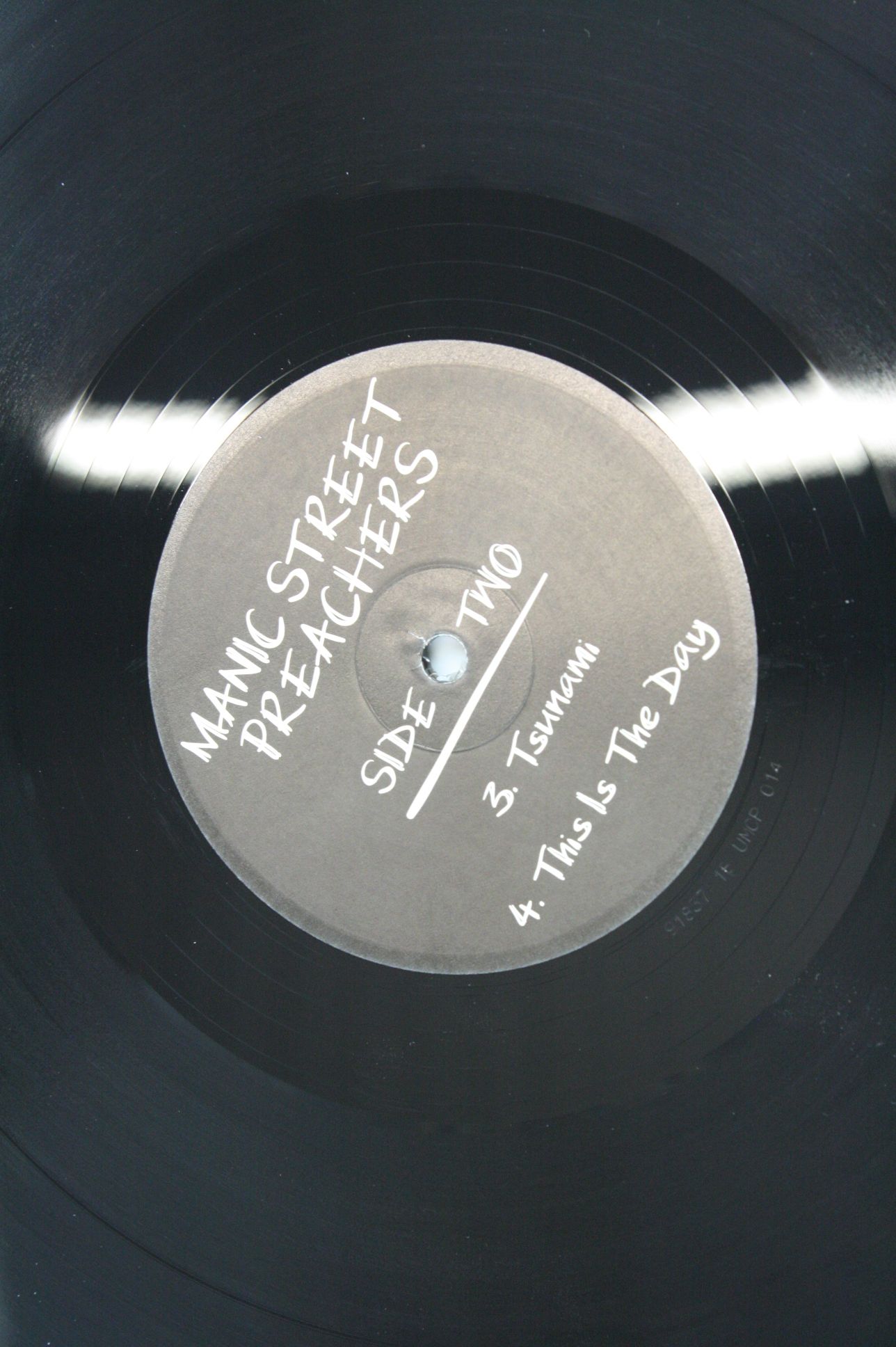 Vinyl - Manic Street Preachers - On Track With Seat, a Rare UK 2011 On Track With Seat 12", recorded - Image 7 of 8